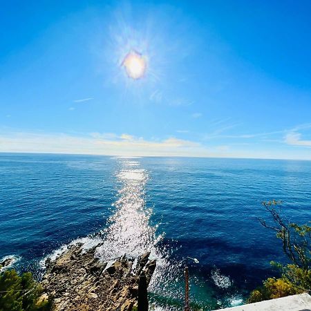 Suite Sunset 21 - Fronte Mare Санремо Экстерьер фото