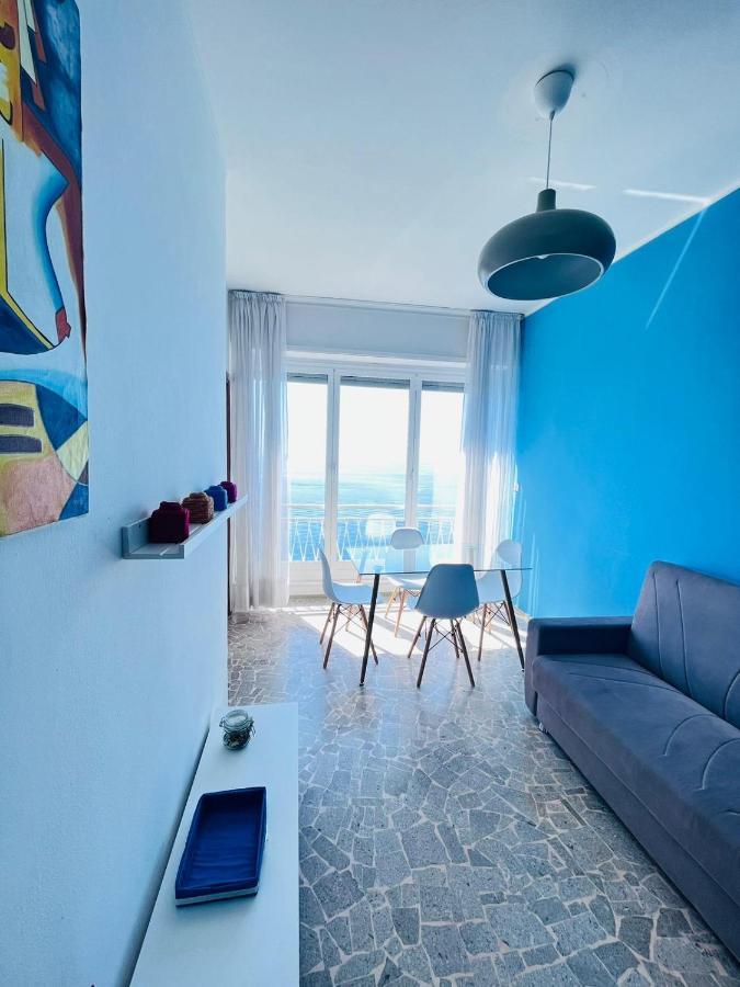 Suite Sunset 21 - Fronte Mare Санремо Экстерьер фото