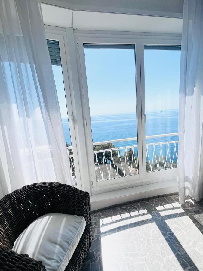 Suite Sunset 21 - Fronte Mare Санремо Экстерьер фото