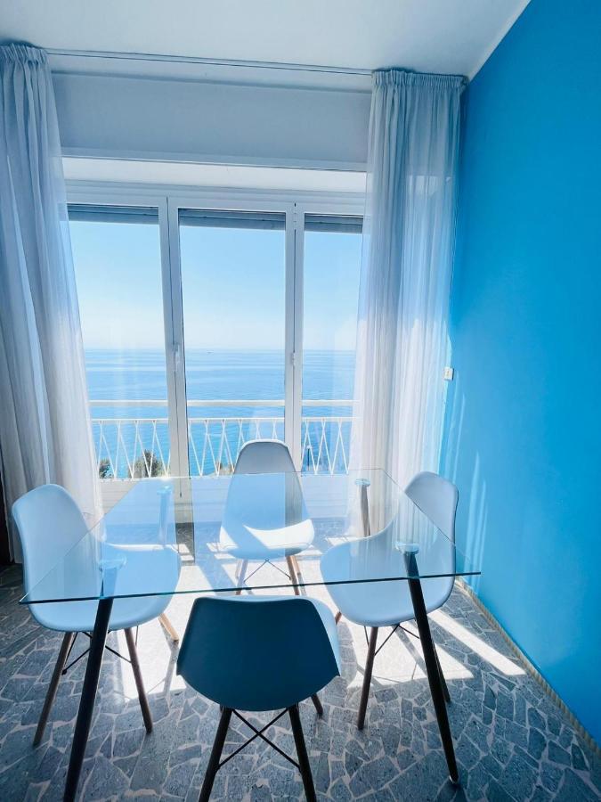 Suite Sunset 21 - Fronte Mare Санремо Экстерьер фото